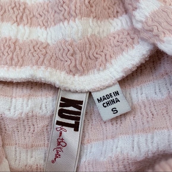 Kut From The Kloth Fridi Cold Shoulder Top, S. - Picture 3 of 6